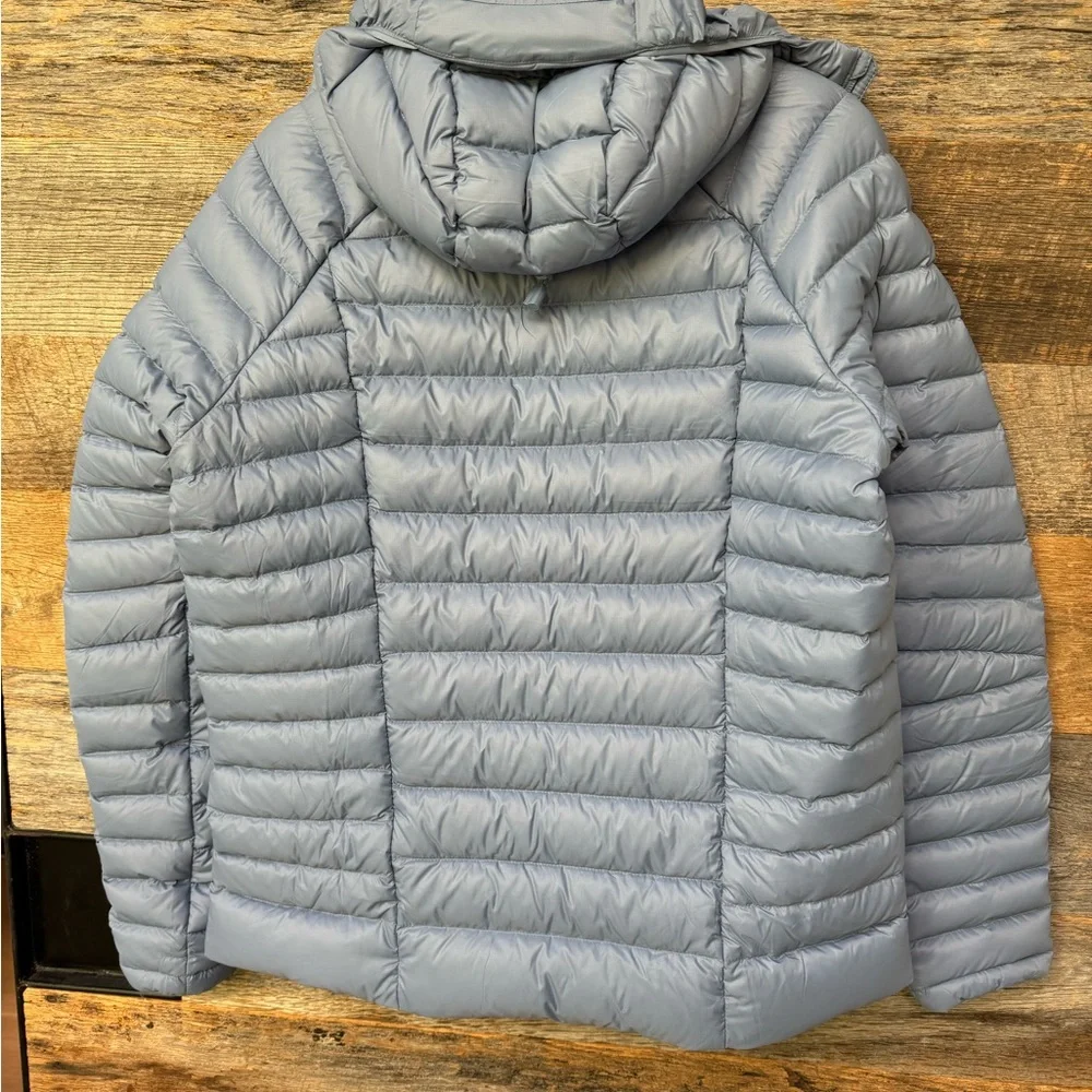 Patagonia Women's Barnacle Blue Down Sweater Hoodie Large - Picture 4 of 4